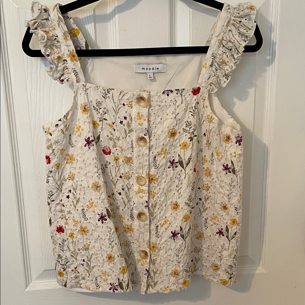 Moodie Floral Ruffle Strap Tank Top